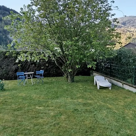 Dans Maison Avec Parking Frühstückspension Cluses