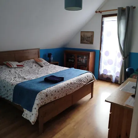 Bed & Breakfast Rouge Dans Maison Avec Parking *