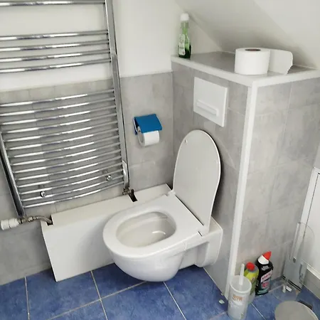 Bed & Breakfast Rouge Dans Maison Avec Parking Cluses