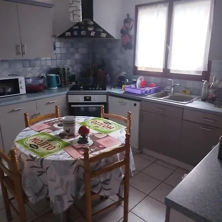 Dans Maison Avec Parking